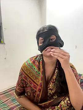 Naked Room sexy-riya43 