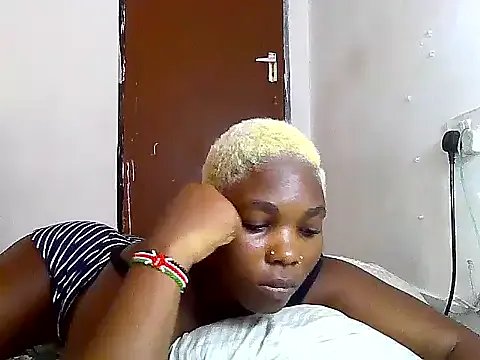 SexyKimberly23 from StripChat