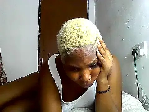 SexyKimberly23 from StripChat