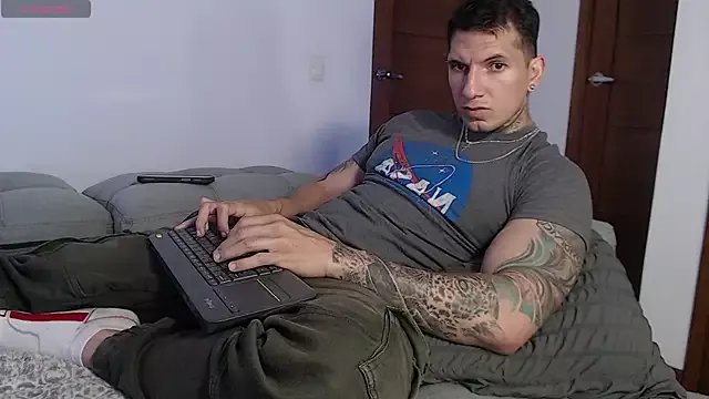 Shane_Clay from StripChat