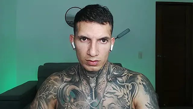 Shane_Clay from StripChat