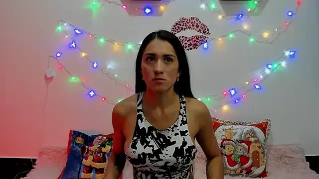 SharonSander from StripChat