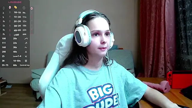 SharybbFace from StripChat