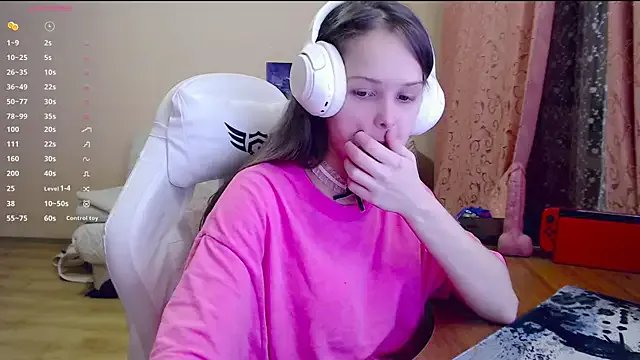 SharybbFace from StripChat