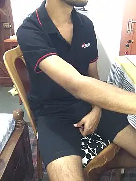 ShayanLK from StripChat