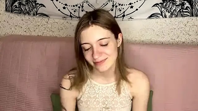 Shining_Robi from StripChat