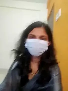 Shivani2002 from StripChat