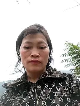 Siusiu-00 from StripChat