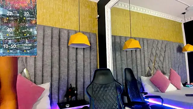 SkylerBloomm from StripChat