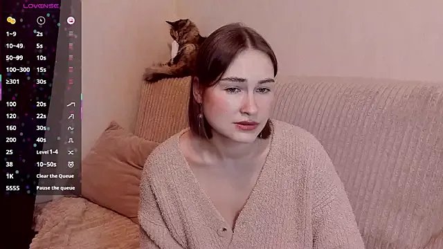 sleeeep_y on StripChat 