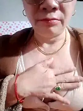 small-house123 from StripChat