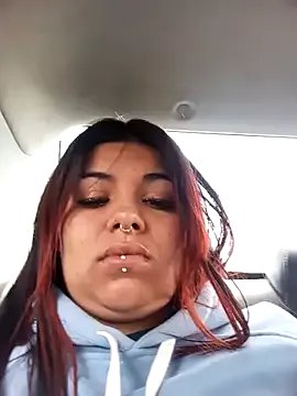 snow_belle from StripChat