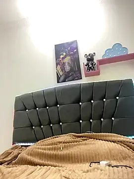 SOL_EF from StripChat