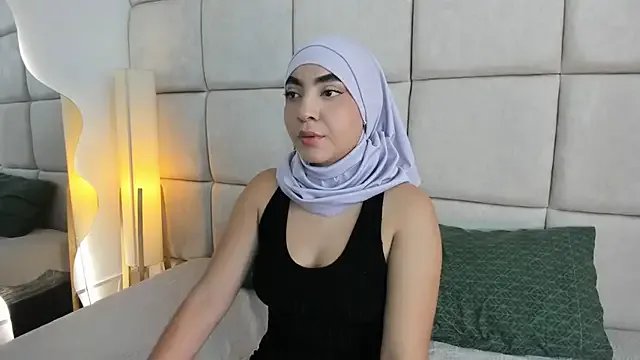 Sooffii_1 from StripChat