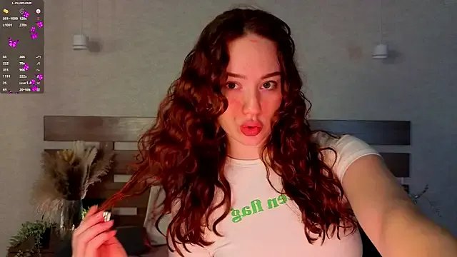 StacyWatts from StripChat