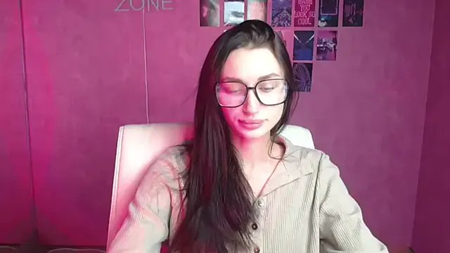 Stella_XO from StripChat