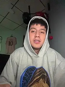 Stiven_017 from StripChat