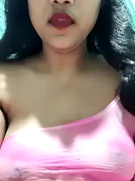 SugarWithSpice from StripChat