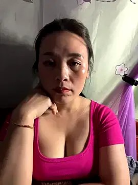 Suna-ny from StripChat