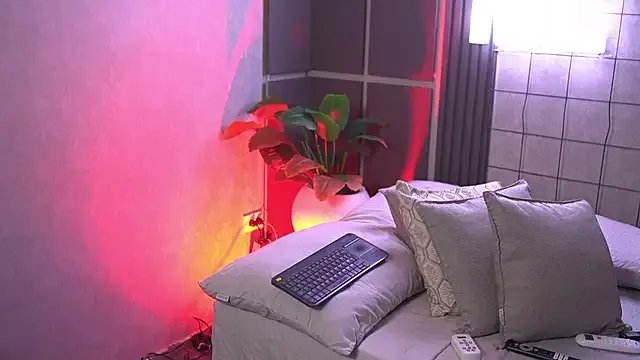 Susan_wall from StripChat