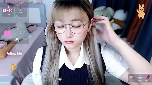 Sweet-18wanwan from StripChat