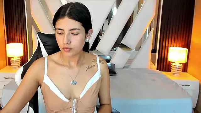 sweet-muse from StripChat