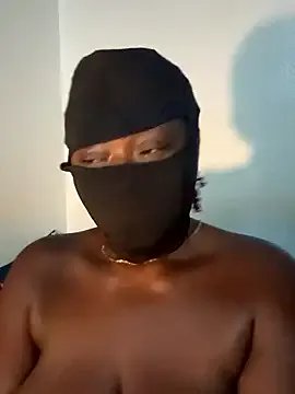 sweet1111 from StripChat