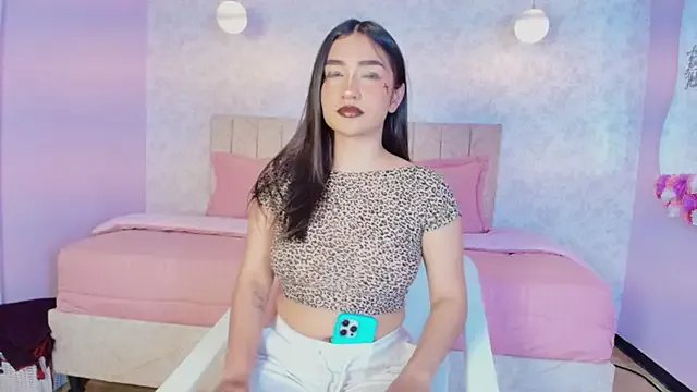 sweet_artemiis from StripChat