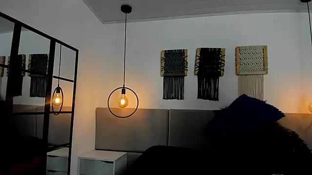 Sweet_camille from StripChat