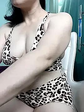 Sweet_love79 from StripChat