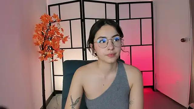 Sweet_pay from StripChat