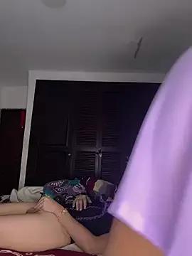sweethoneytsx from StripChat