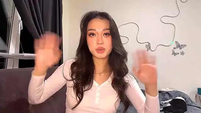 SweetSakuraJane from StripChat