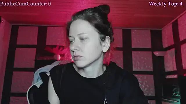 SweetSeraphine from StripChat