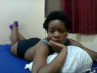 sweetshilahh from StripChat