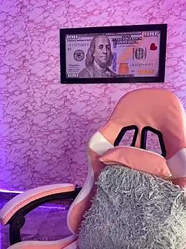 Tamara_Lubezkii from StripChat