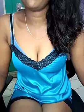 Naked Room Tamil_kavinila 