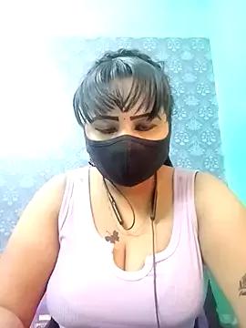tamil_Vennila from StripChat is Freechat