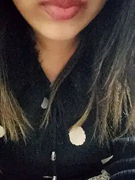 Tanha18 from StripChat