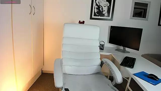 TattoedLexi_ from StripChat