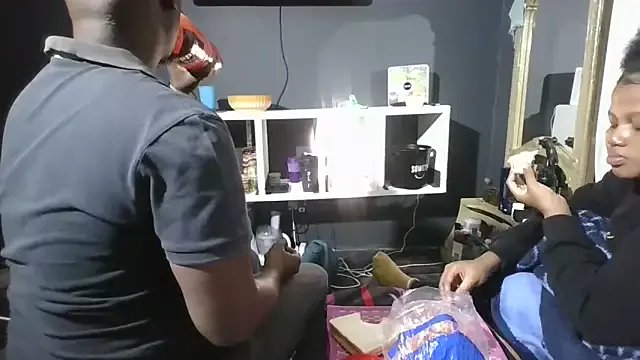 THEEBOSSTEE from StripChat