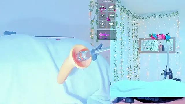 Naked Room Tiffanny_Love_ 