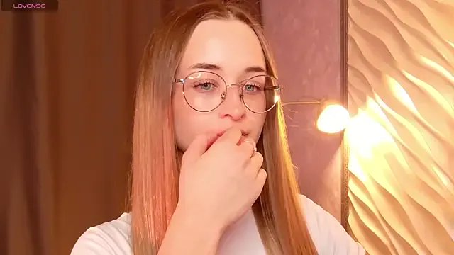 Tiffanyhunt on StripChat 