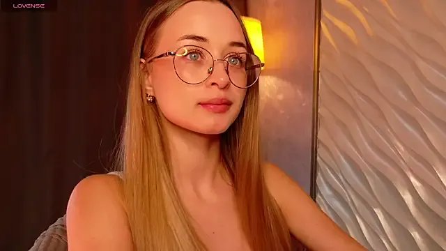 Tiffanyhunt on StripChat 