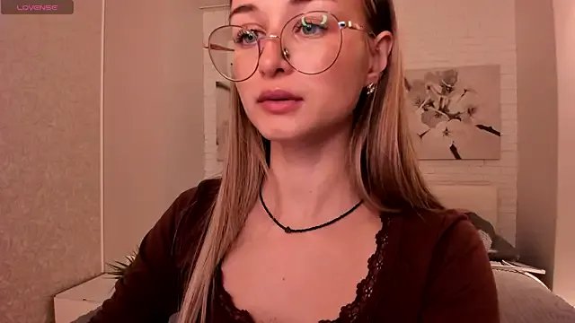 Tiffanyhunt on StripChat 