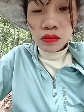 Tin_tanny from StripChat