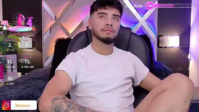 Naked Room Tommidubois 