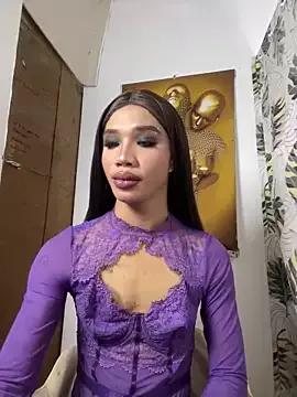 TrishaAbundance on StripChat