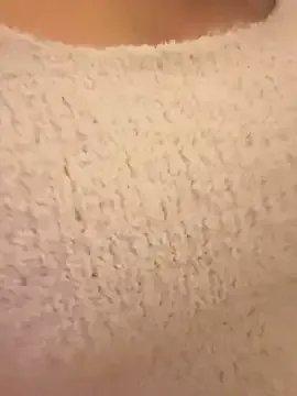 TriumphLove from StripChat