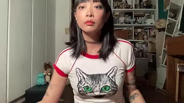 Tw_tansan from StripChat